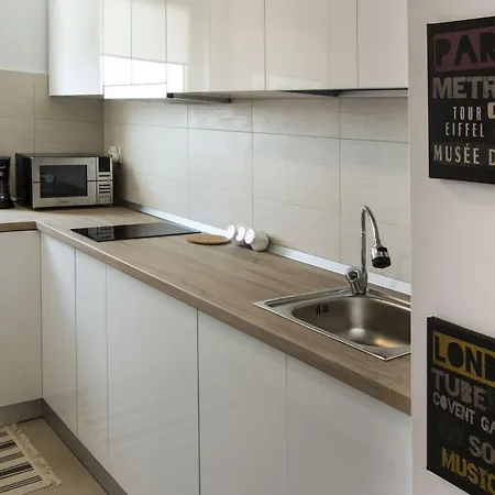 Sector 3 - Dristor - Park - R By Mrg Apartamento