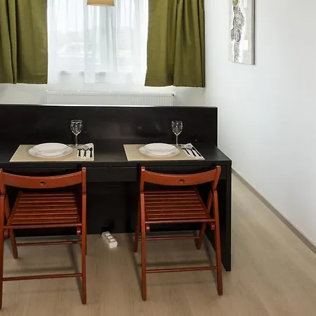 Apartament R - Redbed Self-catering Bucureşti