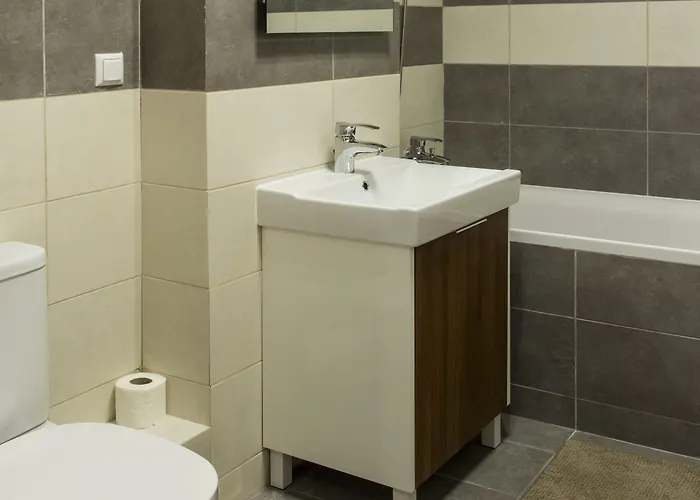 Sector 3 - Dristor - Park - R By Mrg *