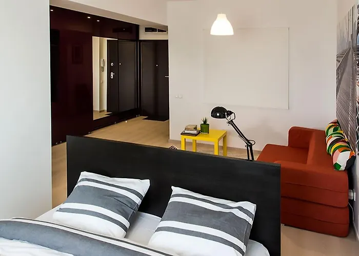 Sector 3 - Dristor - Park - R By Mrg Apartman