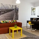 Sector 3 - Dristor - Park - R By Mrg شقة *